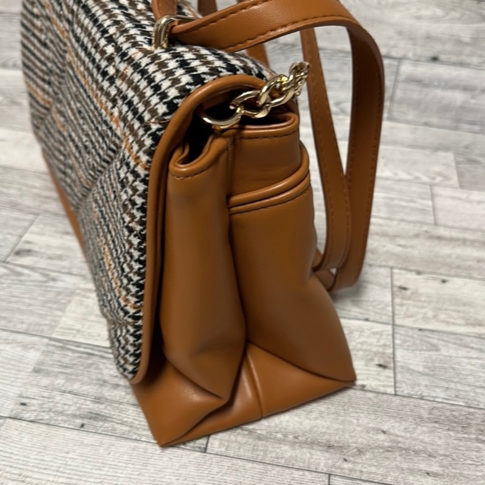 A New Day Plaid Crossbody Bag With Gold Chain - Picture 11 of 16